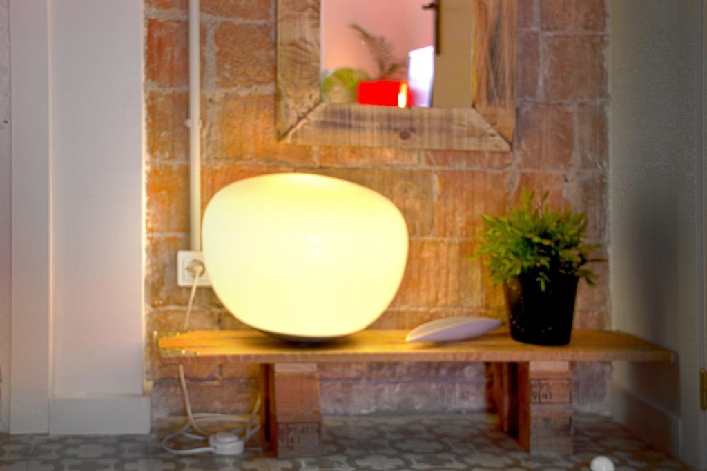 Casa Tortilla Sant Antoni Barcelona Rom bilde